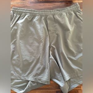 Men's Gray lululemon pacemaker short 9”